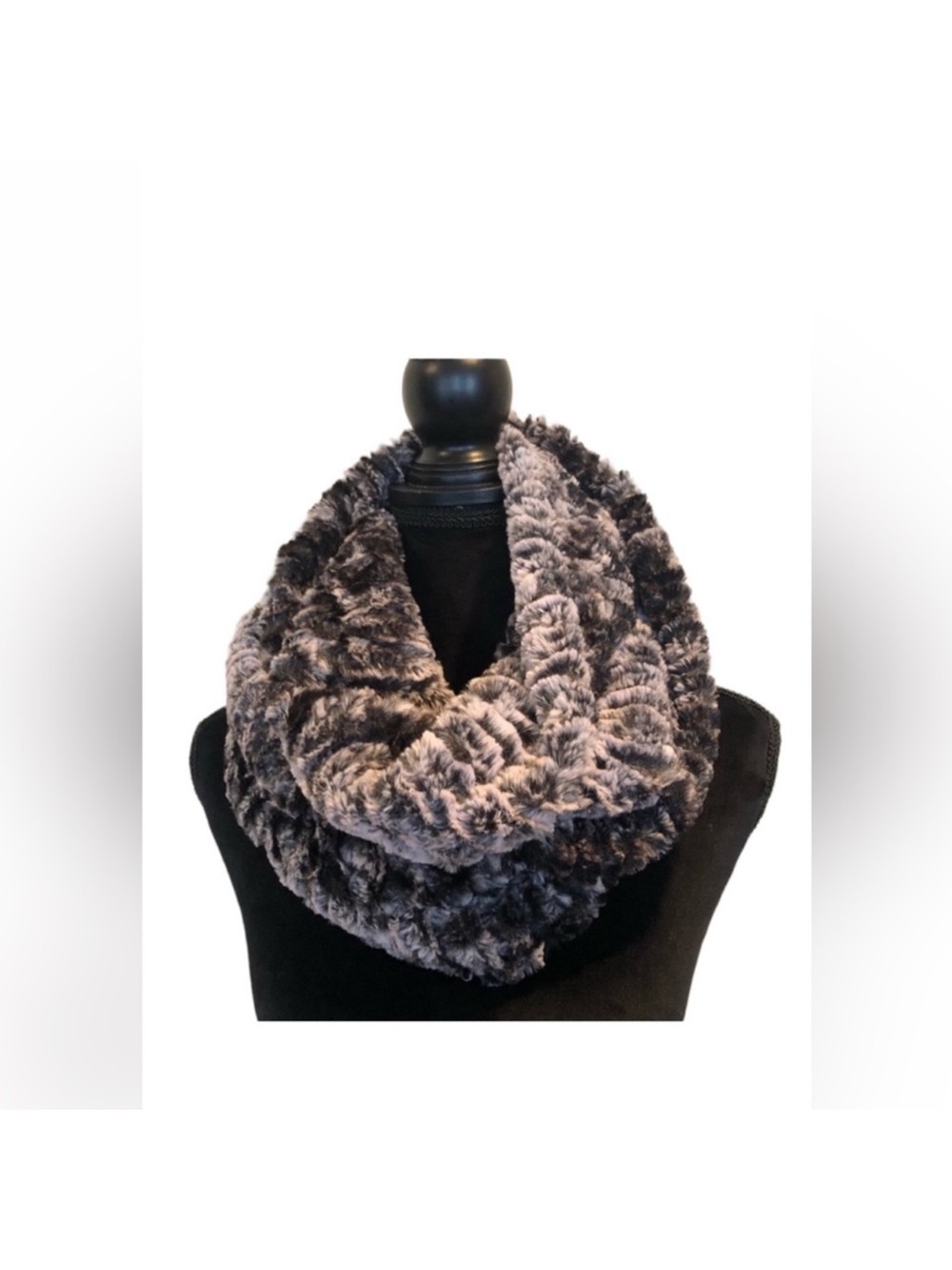 Modena NWOT faux fur texture infinity scarf black blush pink cold weather wrap
